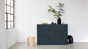 Comoda moderna si spatioasa pentru dormitor Comoda moderna si spatioasa pentru dormitor