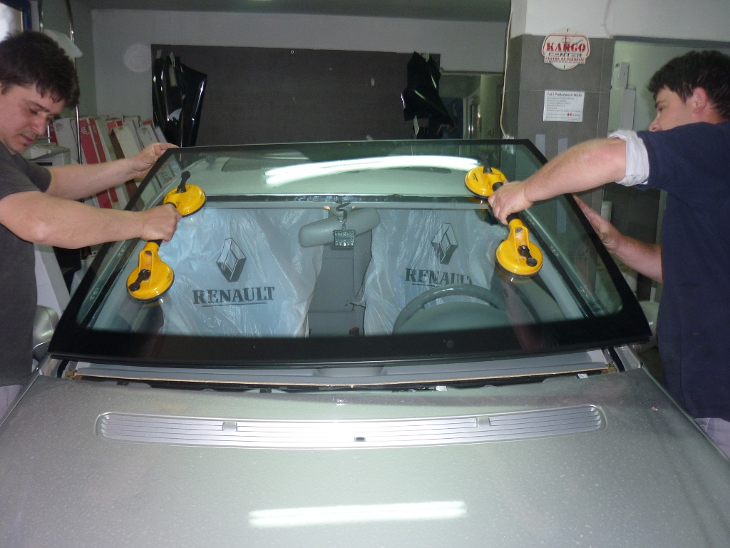 Parbriz nou? Nu uita de calibrare