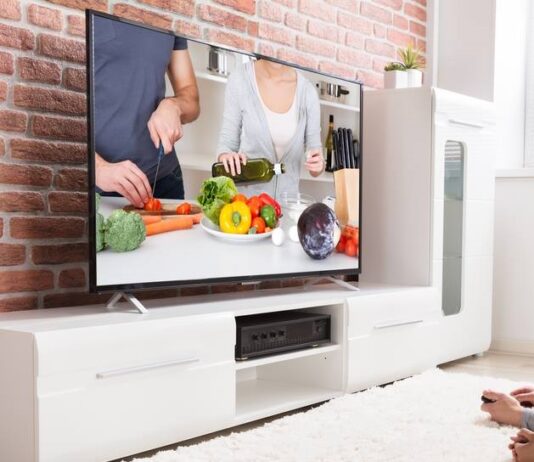 Cele mai bune branduri de televizoare smart ieftine în 2022