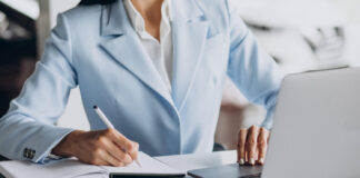 Digitalizează procesele complexe de HR cu un program salarii