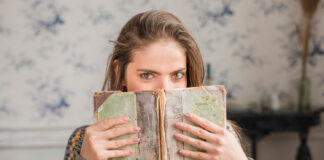 De ce oamenii citesc ficțiune? De ce oamenii citesc ficțiune?