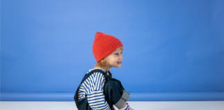 Salopeta, piesa vestimentară potrivită oricărei etape de creştere a copilului tău