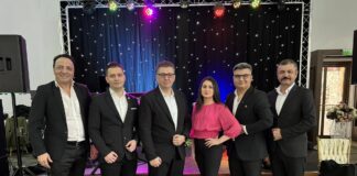 Formația Fantastic dă tonul petrecerii oricărei nunți din București