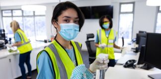 Sponsorizat: Curățenia birourilor și impactul asupra sănătății angajaților