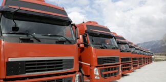 De ce monitorizarea GPS este indispensabilă pentru flotele auto moderne
