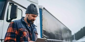 Cum se declară corect conținutul unui colet pentru transport internațional?