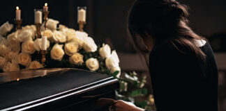 Rolul serviciilor funerare în sprijinul familiilor care tocmai au pierdut pe cineva drag în urma decesului