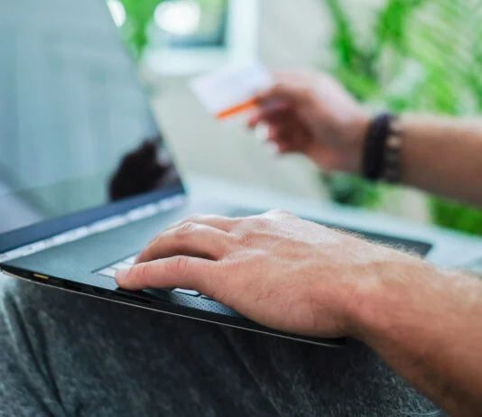 Cum functioneaza creditul online: de la cerere la aprobarea rapida credit online