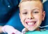Cum să-ți pregătești copilul pentru prima vizită la dentist Cum să-ți pregătești copilul pentru prima vizită la dentist