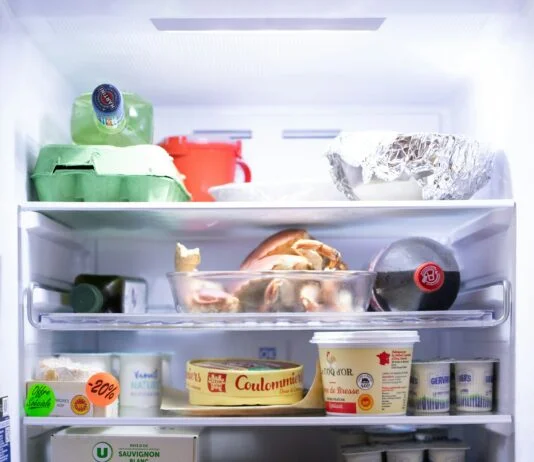 Întreținerea frigiderului: când și cum să apelezi la servicii de reparații frigotehnice Întreținerea frigiderului: când și cum să apelezi la servicii de reparații frigotehnice