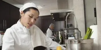 Cele mai frecvente probleme întâlnite de angajatori când recrutează din Asia și Africa