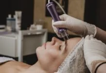 Scapă definitiv de cicatrici cu Laser CO2: Transformare vizibilă în doar 3 luni
